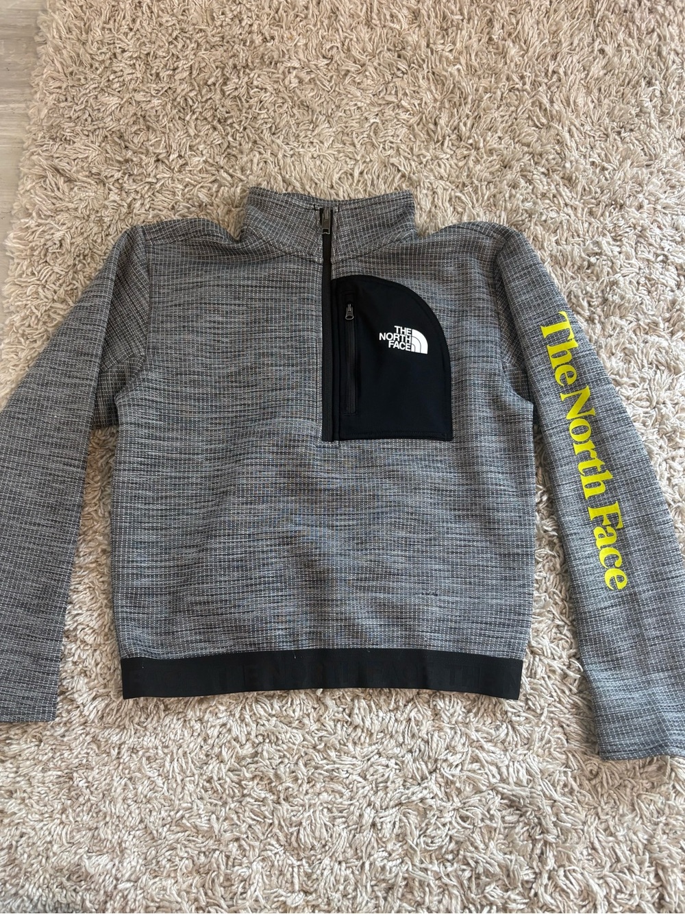 North Face Youth Clement Trailwear 1/2 Zip Pullover, size youth large, good cond